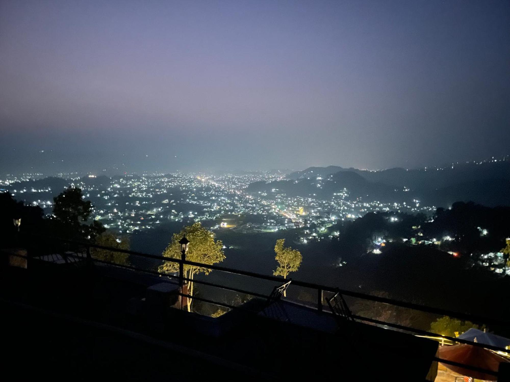 Himalaya Serene View Guest House & Farm Stay Deorāli Eksteriør bilde